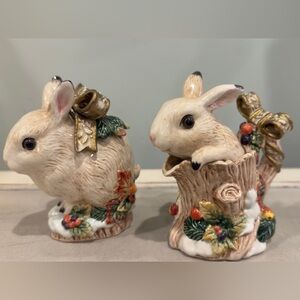 Fitz & Floyd "Snowy Woods" bunny rabbit sugar and creamer set Bows Fruit Bunny
